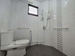 Blk 215 Jurong East Street 21 (Jurong East), HDB 3 Rooms #561879471